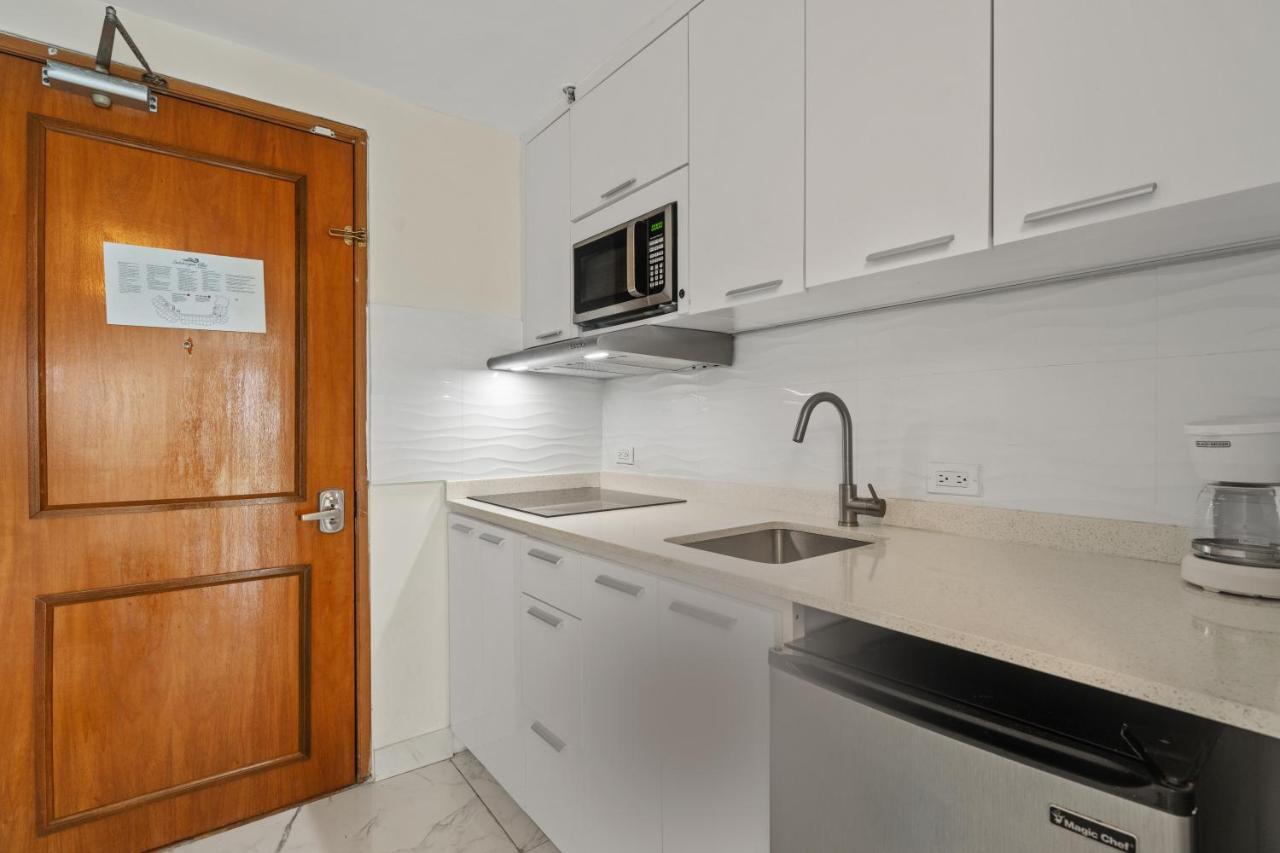 Biarritz Studio - Beautiful Ocean View Studio Apartman San Juan Kültér fotó